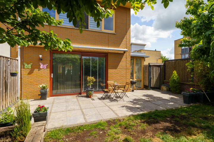 Foto 17 van Aramstraat 32