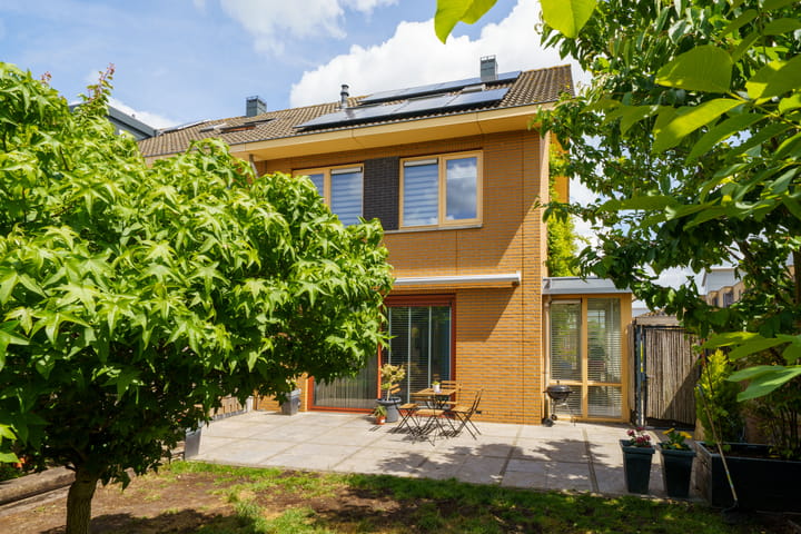 Foto 18 van Aramstraat 32