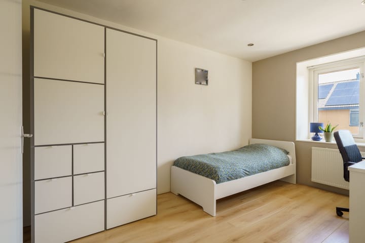 Foto 28 van Aramstraat 32