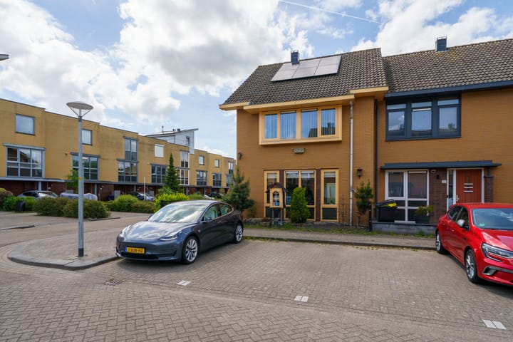 Foto 41 van Aramstraat 32