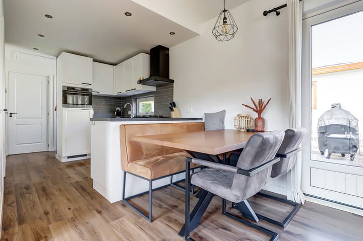 Foto 12 van Rodeschuurderwegje 9-31