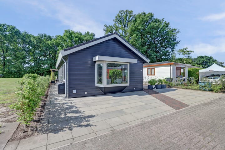 Foto 31 van Rodeschuurderwegje 9-31