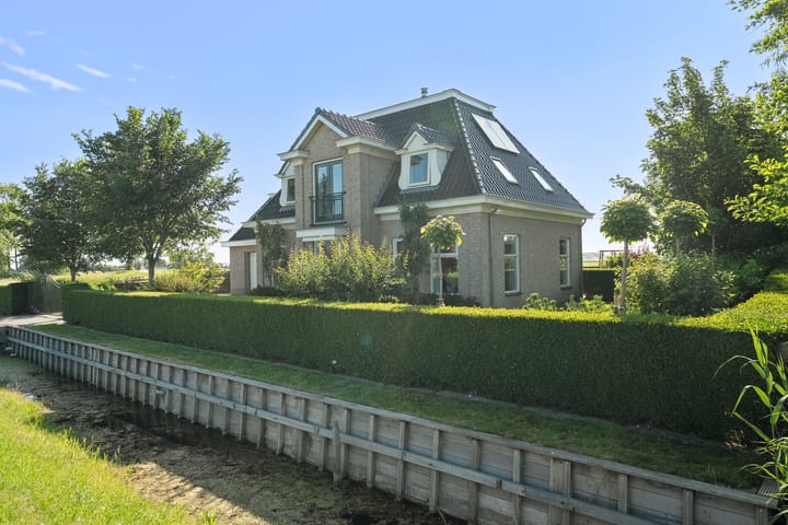 Foto 5 van Middenweg 2-A