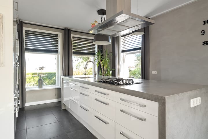 Foto 15 van Middenweg 2-A