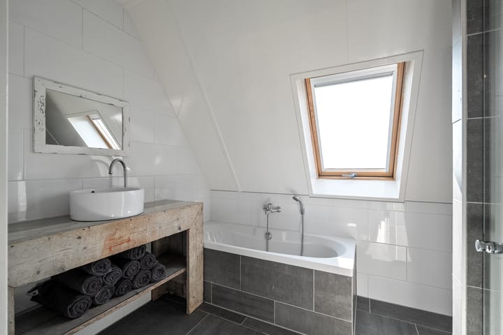 Foto 34 van Middenweg 2-A