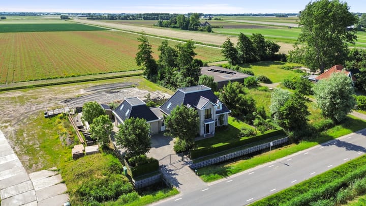 Foto 43 van Middenweg 2-A