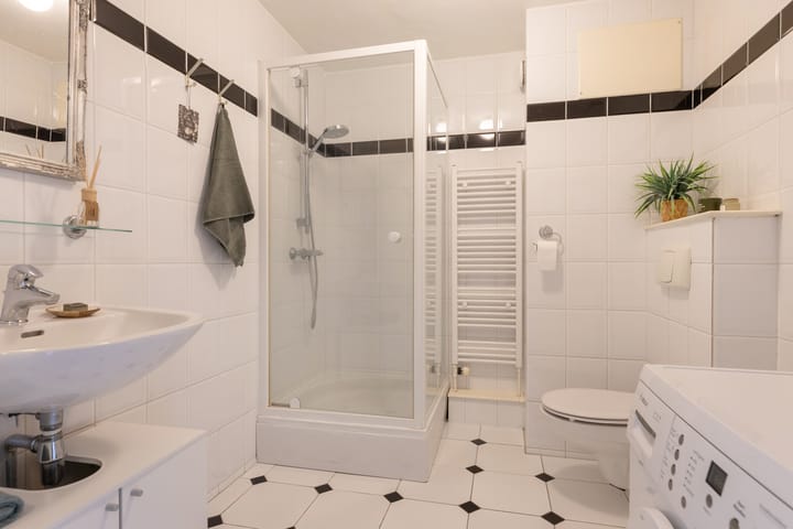 Foto 40 van Albert van Dalsumlaan 63