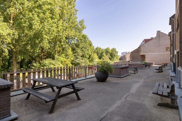 Foto 45 van Albert van Dalsumlaan 63