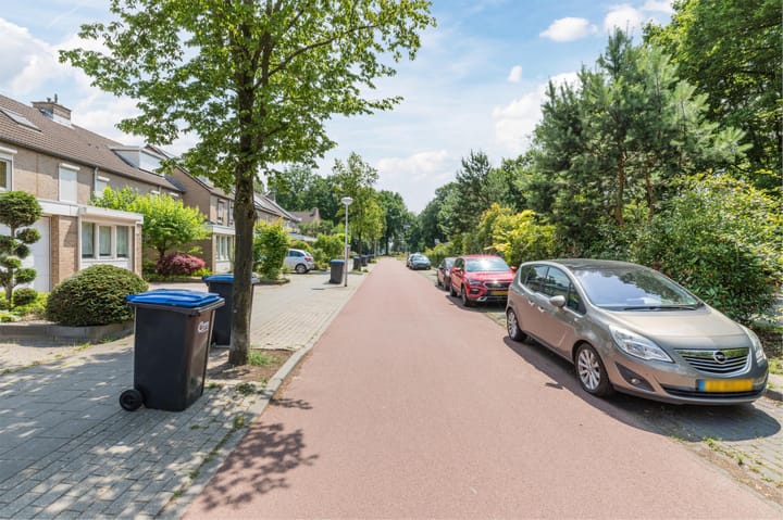 Foto 45 van Huizingalaan 26