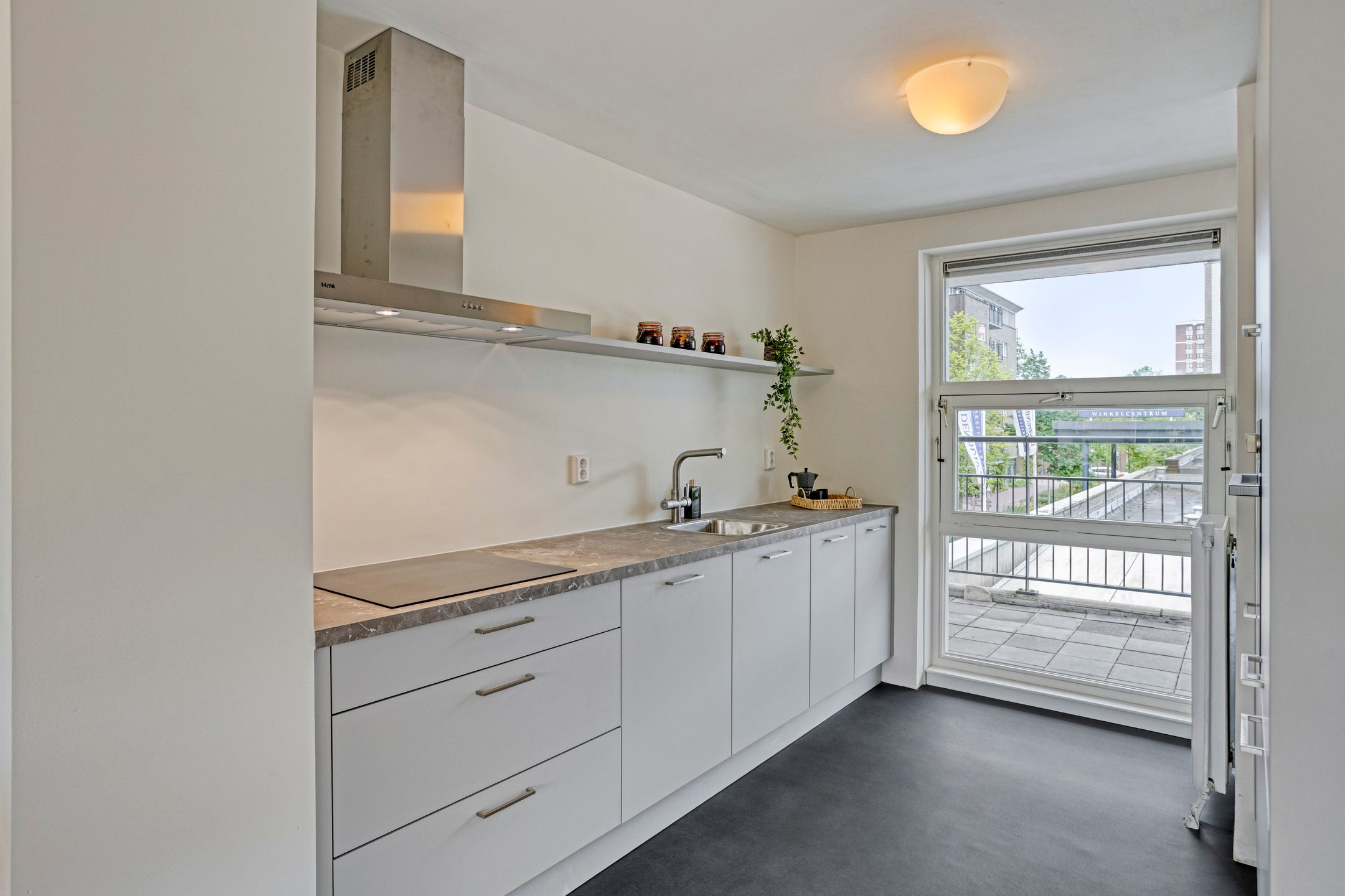 Photo 21 of Lindenburg 27