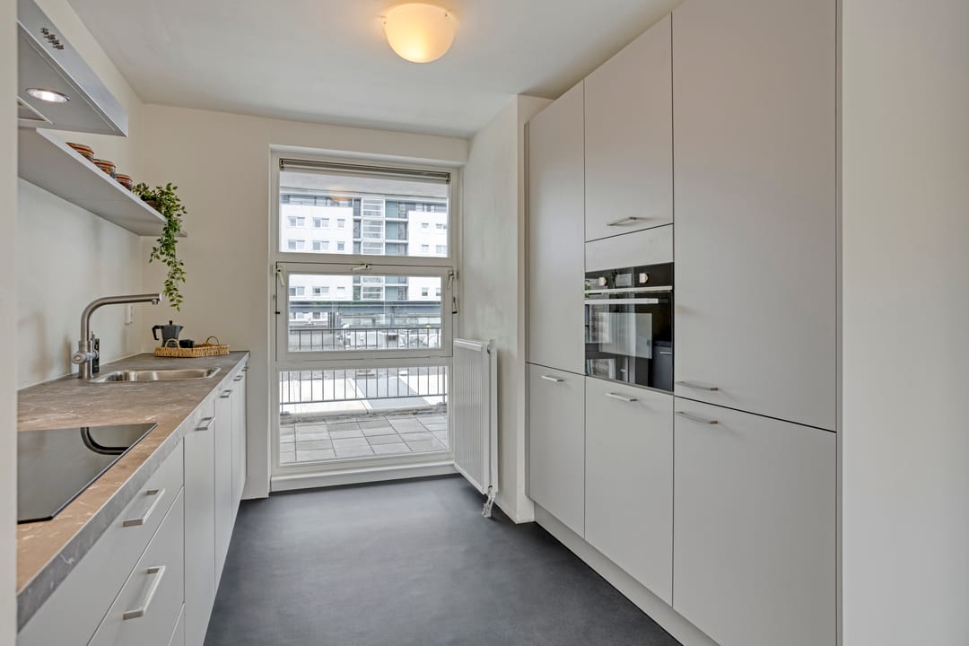 Photo 22 of Lindenburg 27