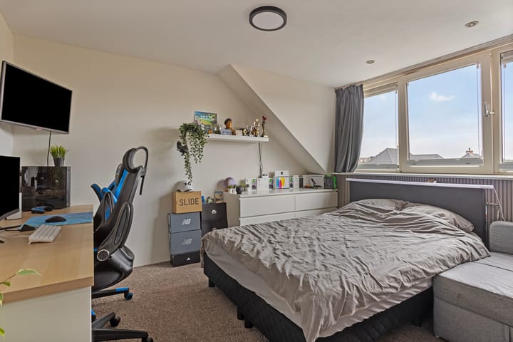 Foto 33 van Veenweide 11