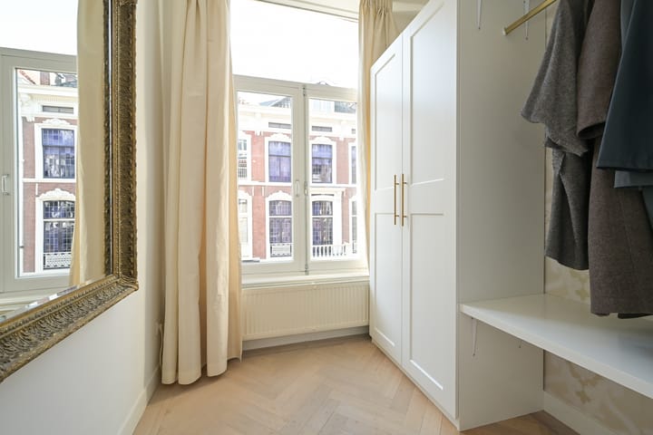 Photo 7 of Anna Paulownastraat 51-A