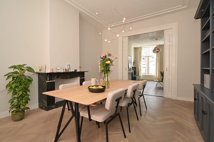 Photo 13 of Anna Paulownastraat 51-A