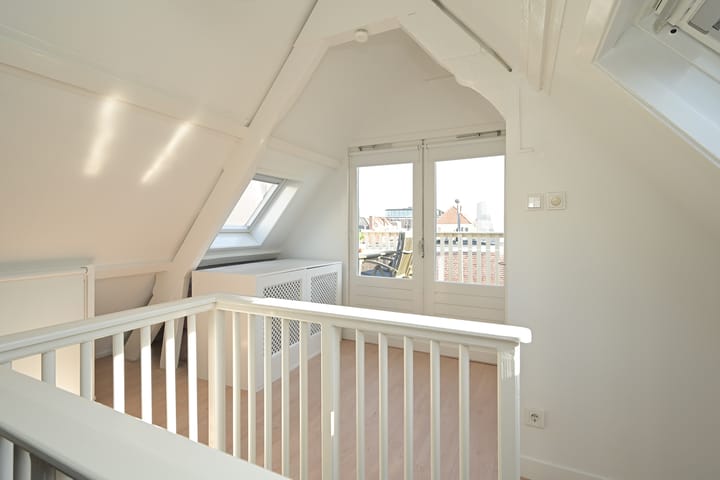 Photo 29 of Anna Paulownastraat 51-A