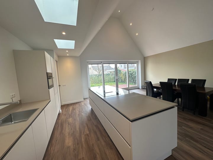 Foto 12 van Roermondseweg 121