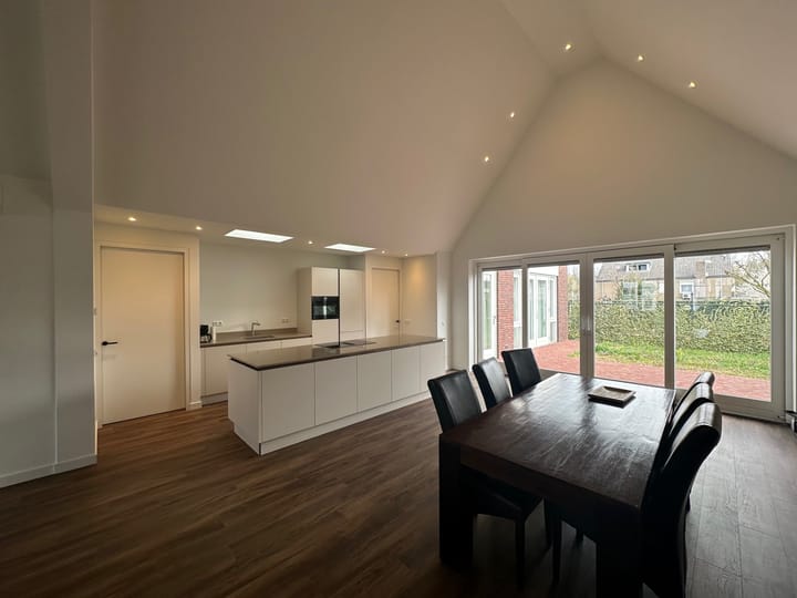 Foto 13 van Roermondseweg 121