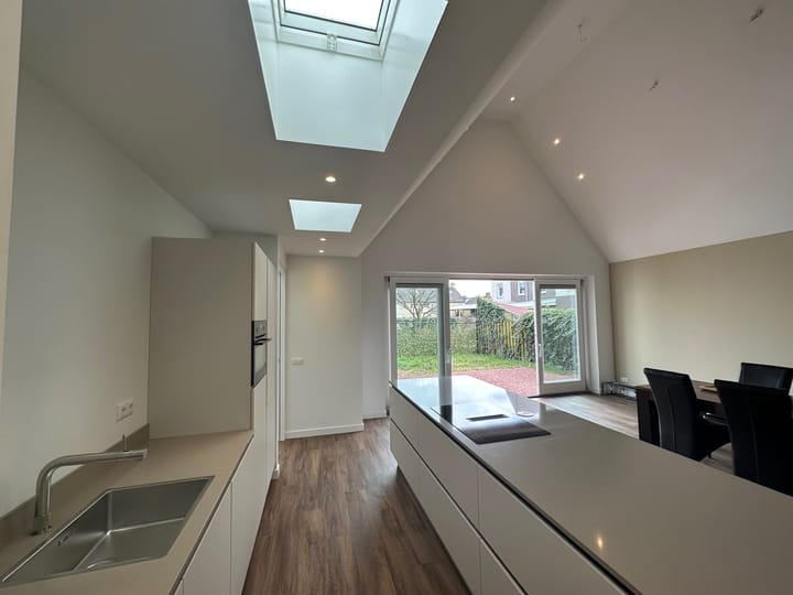 Foto 17 van Roermondseweg 121