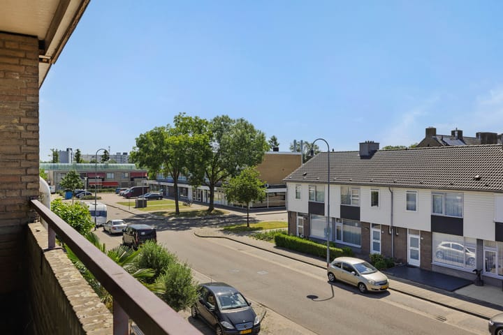 Foto 34 van Kortenaerstraat 18