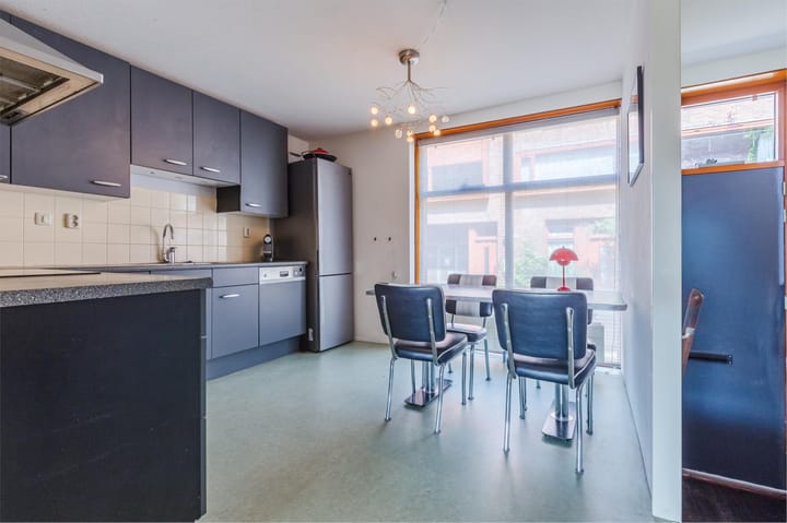 Foto 17 van Lampenistenstraat 19