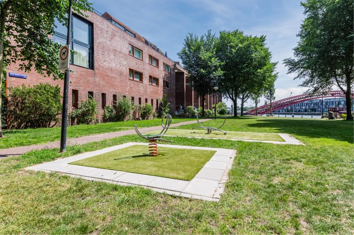 Foto 52 van Lampenistenstraat 19