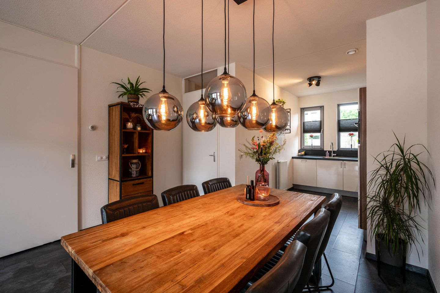 Foto 10 van Havikskruid 14