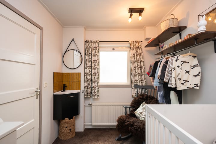 Foto 8 van Burgerhoutstraat 13