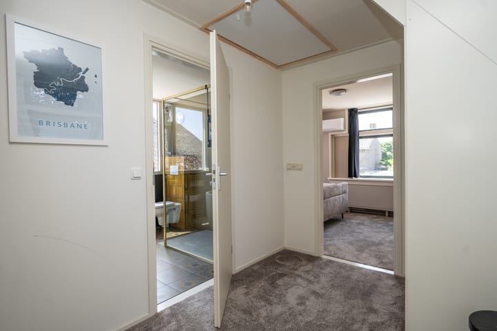 Foto 19 van Burgerhoutstraat 13