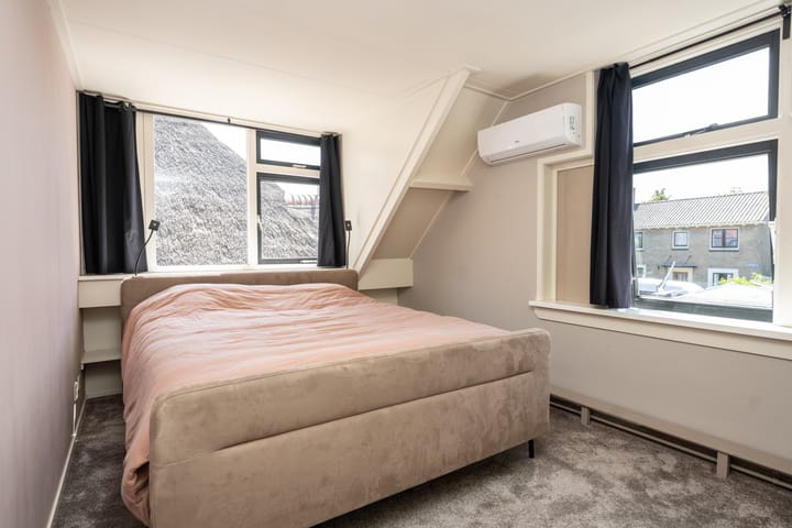 Foto 28 van Burgerhoutstraat 13