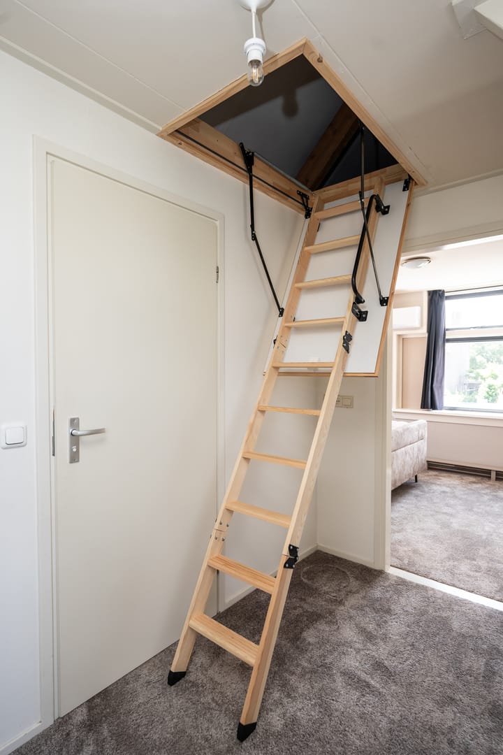 Foto 34 van Burgerhoutstraat 13