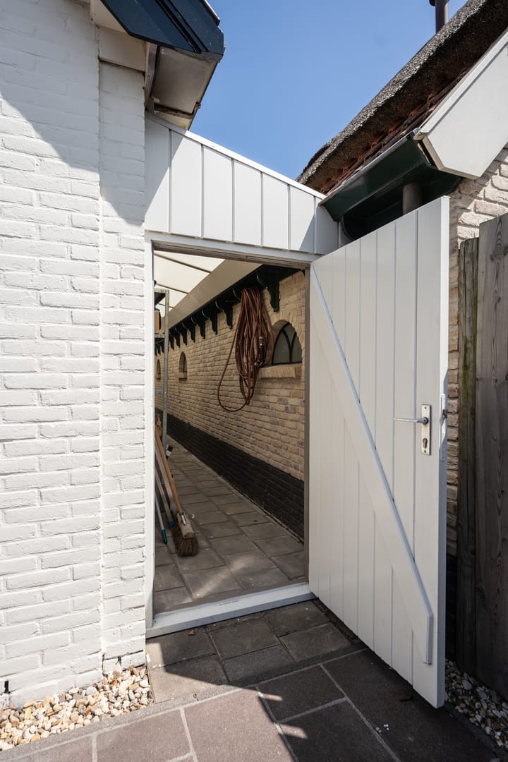 Foto 37 van Burgerhoutstraat 13