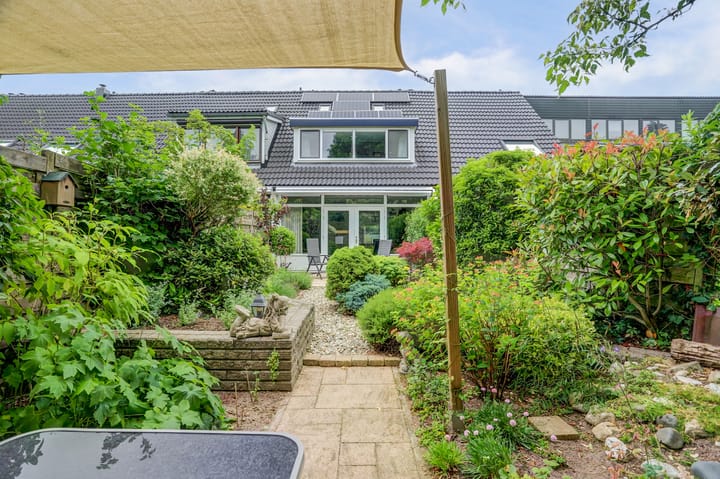 Foto 35 van Weezenhof 3016