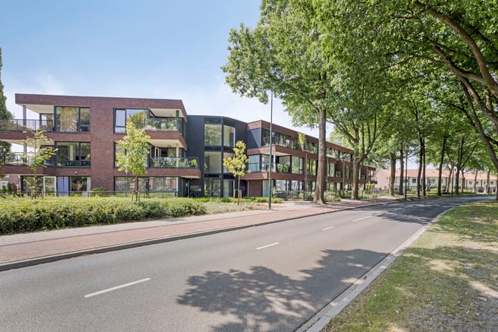 Photo 5 of Willibrorduslaan 115