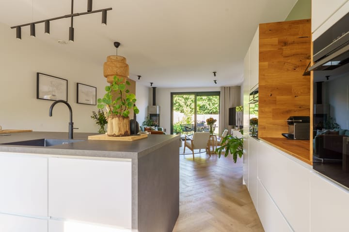 Foto 14 van Douwe Dabbertstraat 49