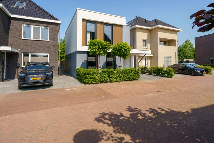 Foto 46 van Douwe Dabbertstraat 49