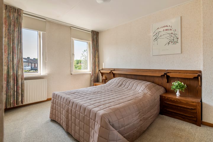 Foto 13 van Irenestraat 18