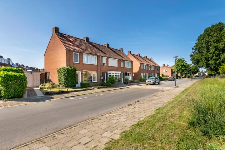 Foto 28 van Irenestraat 18