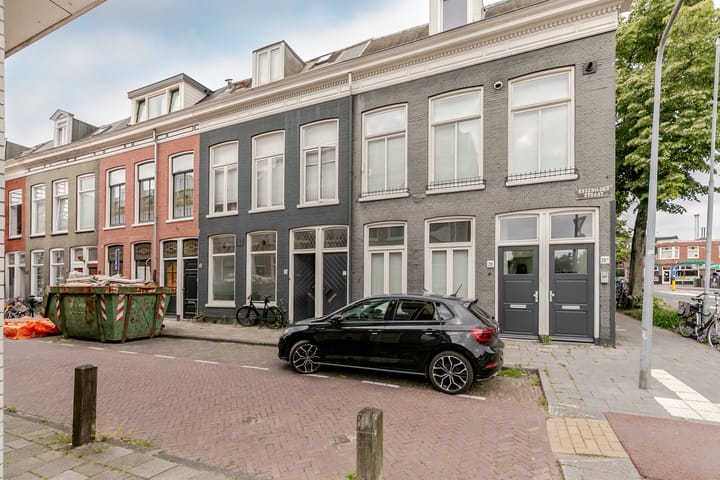 Photo 15 of Esschilderstraat 28