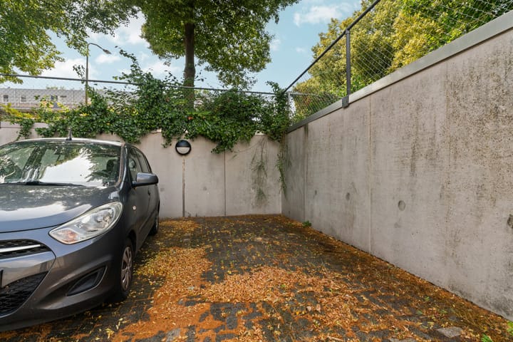 Foto 38 van Dikkeboomweg 60