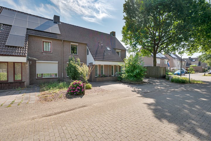 Foto 29 van Van der Horststraat 4