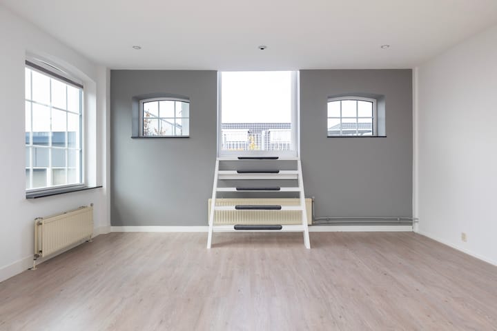 Foto 12 van Laanplein 5