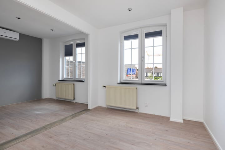 Foto 22 van Laanplein 5