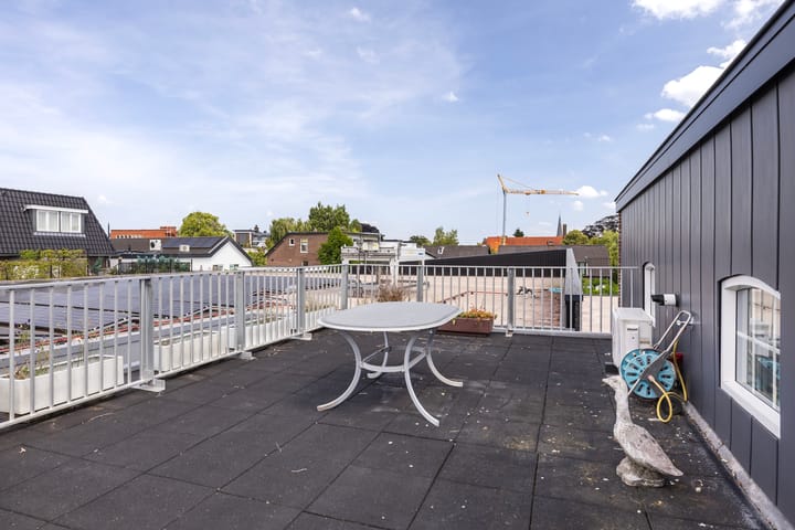 Foto 25 van Laanplein 5