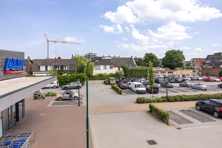 Foto 27 van Laanplein 5