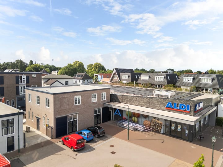 Foto 30 van Laanplein 5