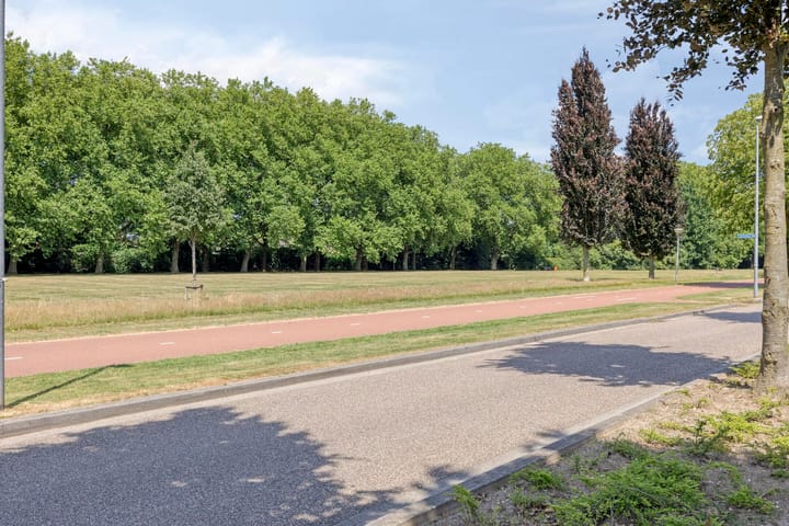 Foto 38 van Alzettehof 1