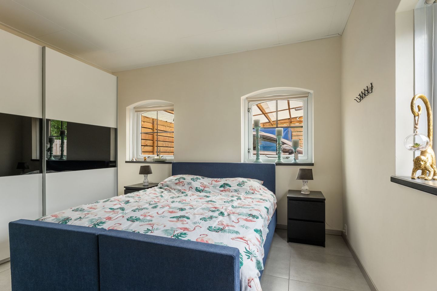 Foto 19 van Middenweg 56