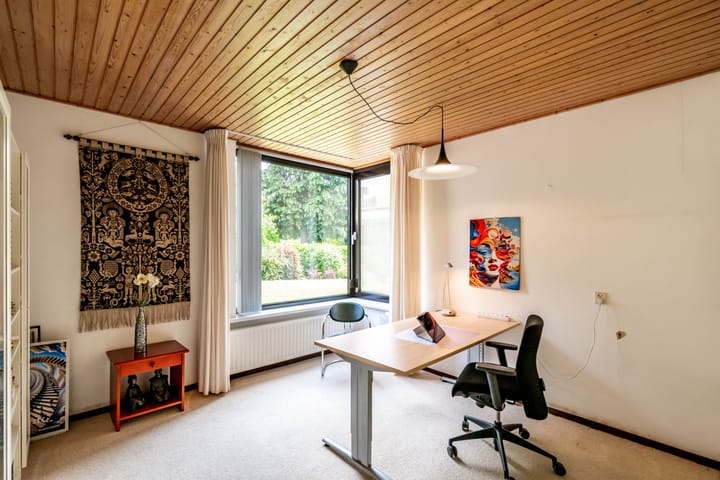 Photo 16 of Irenelaan 3