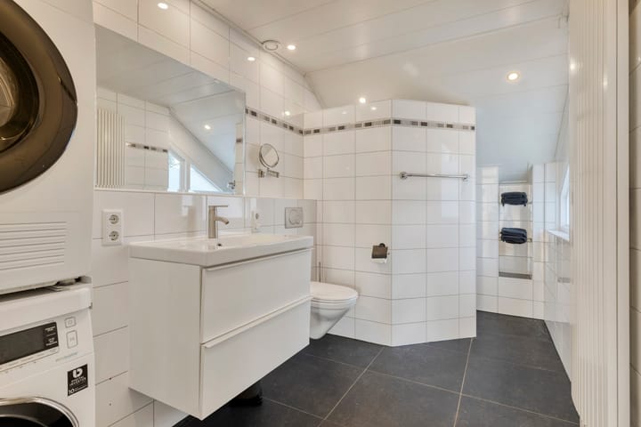 Photo 19 of Helmkruid 5