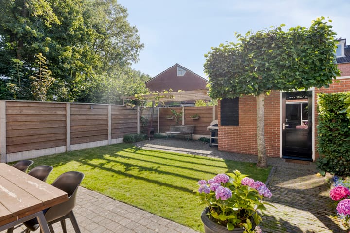 Photo 25 of Helmkruid 5